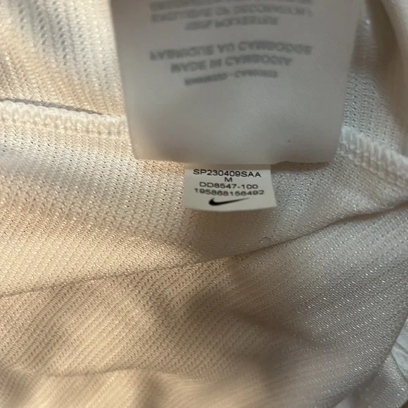 NWT Men's NikeCourt Dri-FIT Rafa Challenger Tennis Top, White, M DD8547 100 - Picture 6 of 8